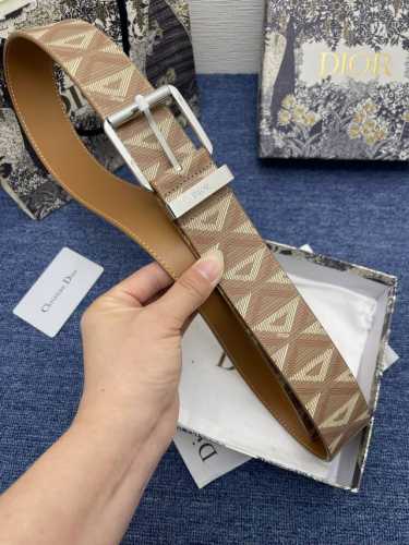 Dior 550 4.0Cm 107 This 30 Montaigne Avenue Belt Draws Inspiration From The Epon