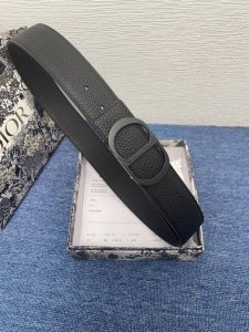 Special This Belt Seamlessly Blends Elegance And Fashion, Showcasing Dior's Exce