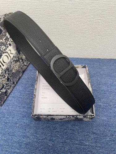 Special This Belt Seamlessly Blends Elegance And Fashion, Showcasing Dior's Exce