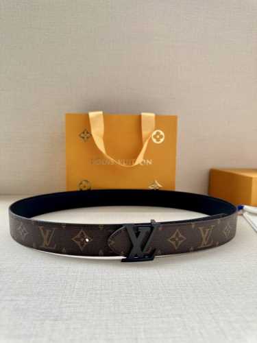 3.4 Width Lv Trunk Double-Sided Belt Crafted From Grained Leather, Blending Mode