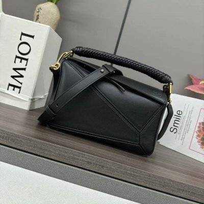 Luojia's new Puzzle luxury woven handbag cowhide leather Puzzle handbag is the d
