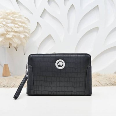 Stefano Ricci - Stefano Ricci's latest men's clutch. Made from imported calfskin