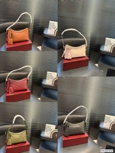 comes with a folding box. Cool and stylish underarm bag. It is neither too big