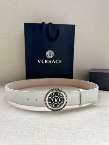 Width 3.8Cm Versace Jeans Couture Cowhide Leather V-Emblem Buckle Belt Decorated