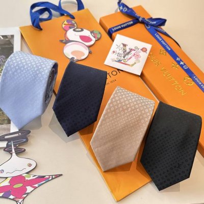 This tie features the same exquisite small logo jacquard weave as those found i