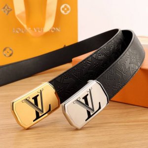 Special Lv 3.8-Inch Wide Premium Stainless Steel Plate Buckle, Paired With Itali