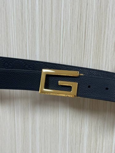 3.5 wide double-sided lychee pattern embossed G. Double-sided imported leather,