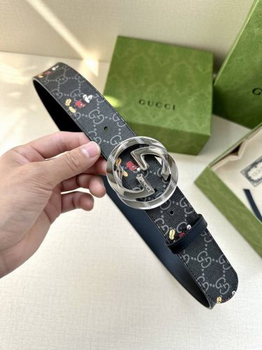 Width 4.0Cm Gucci Mickey Mouse pattern is one of Gucci's iconic elements, and it