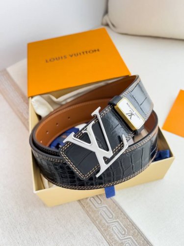 Product Name: Lv..Louis..Vuitton Belt Original Single Model: Hanging Buckle, Cla