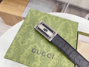 Gucci's new Interlocking G buckle is a reinterpretation of the brand's iconic '7