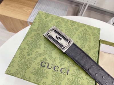 Gucci's new Interlocking G buckle is a reinterpretation of the brand's iconic '7
