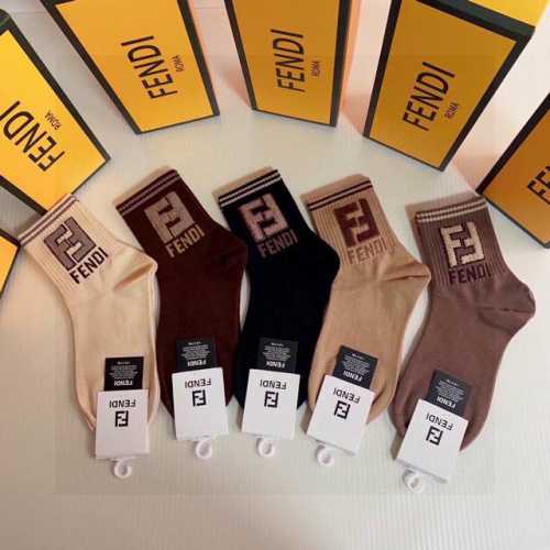 Special Packaging Fendi New Classic Mid-Length Feather Yarn Slouch Socks! Five p