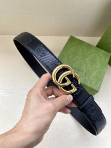 Width 4.0 Cm Gucci Bridges The Gap Between Past And Present Design Philosophies,