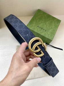 Width 3.8Cm Gucci Gg Supreme canvas belt with interlocking G buckle. Belt is Ita