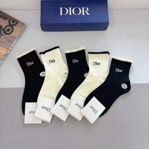 Box of 5 pairs (with packaging) Dior New Letter Embroidery Mid-Calf Socks! Clas