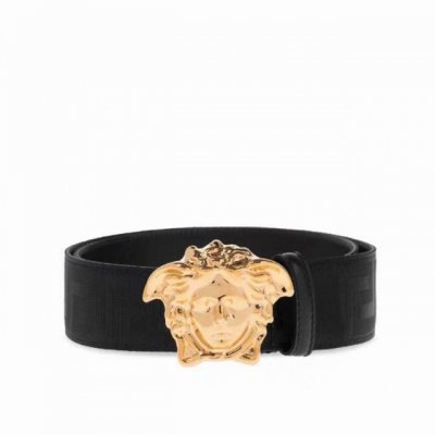 Versace width 4.0cm, this casual belt is decorated with a Greek key pattern and