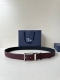 This 35mm belt embodies elegance and modern style. Reversible, one side features
