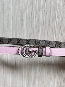 The Fall/Winter 2025 collection reinterprets the distinctive Gg Marmont series.