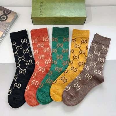 comes with a box of 5 pairs of Gucci Gucci Instagram super hot stockings, pure