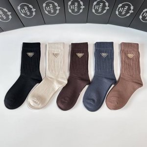 Special Packaging Prada New Cashmere Embroidered Mid-Length Slouch Socks! Five p
