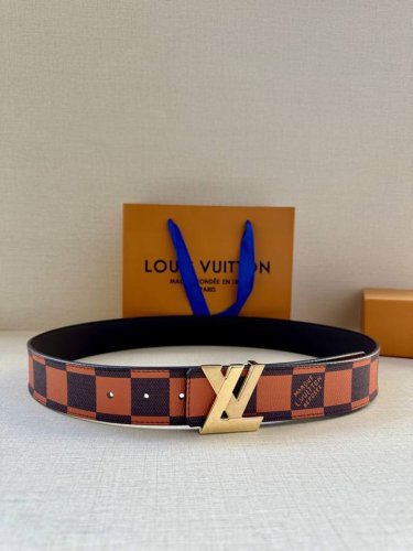 Special Edition This 4.0-Inch Wide Lv Initiales Double-Sided Belt Is From The Sp