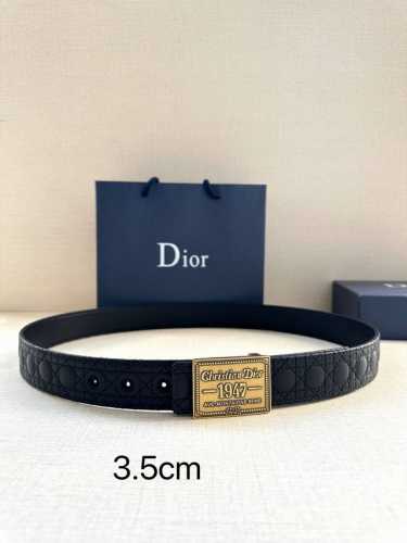 Width 3.5 Cm This 35 Mm Double-Sided Belt Combines Classic Elegance With Modern