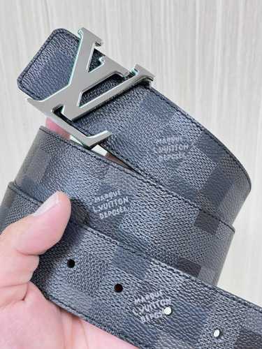 4.0 width 2025 new LV pyramide belt, made of natural calfskin and featuring Loui