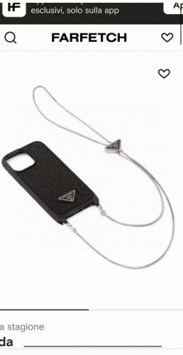 With triangle logo chain, synchronized with Prada official website, Prada mobile