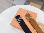 Louis Vuitton Lv double-sided imported leather belt features a two-tone design