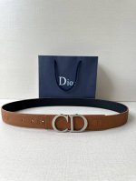 Width 3.5Cm Dior's belt buckle features the "Cd" logo and is crafted from stainl