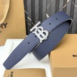 Reversible Italian-made belt in smooth and grained leather with palladium-plate