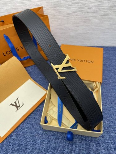 Brand Lv 4.0Cm 550108 Description: This belt features an Lv buckle with a buffa Brand Lv 4.0Cm 550108 Description: This belt features an Lv buckle with a buffa