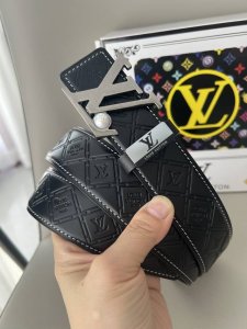 Product Name: Louis Vuitton Original Belt Material: 100% Top Layer Cowhide Leat
