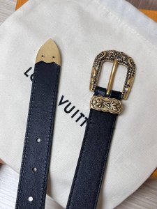 2.5 width, double-sided imported cowhide, fine workmanship, with boutique five o