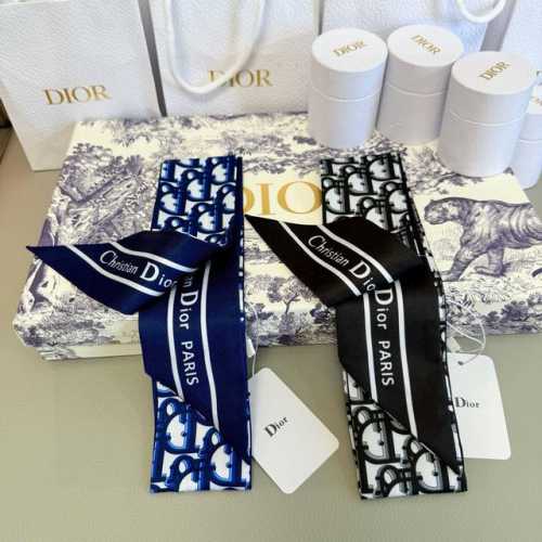 New D-letter This Dior Montaigne Mitzah headband scarf draws inspiration from th