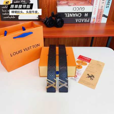 Louis L Donkey Home, 4.0cm wide, with original, top-grain cowhide leather on the - Click Image to Close