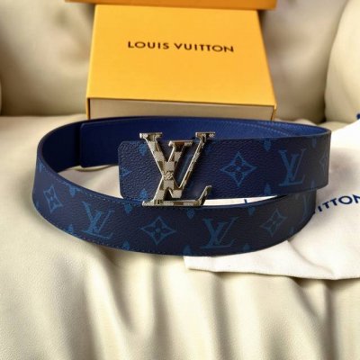 L0Uis Vuitt0N latest upgraded version of the counter, 40mm in width, exquisite c