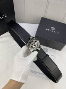 Width 4.0 Cm Versace This Soft Plain Weave Belt Features A Gold And Silver 3D Me
