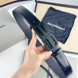 BalenciagaWidth: 4cmTop layer cowhideVintage distressed logo metal accessoriesDD