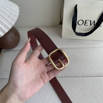 Special Loewe new soft vegetable tanned cowhide leather belt, the leather has be
