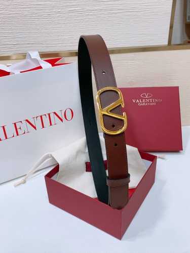 vlogo Signature Buckle Shiny Calfskin Belt - Swarovski Diamond Shiny Buckle -