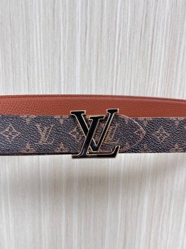 Flowergram Reversible Belt: This belt combines Monogram canvas and Monogram embo
