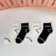 Specially packaged Miumiu new style embroidered mid-length slouch socks! Four pa