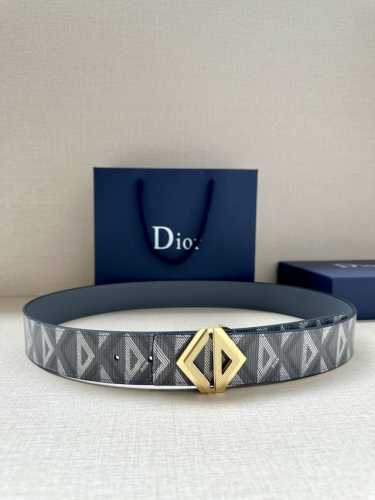 Width 4.0Cm This Belt Buckle Adopts The New Cd Diamond Logo Shape And Is Careful