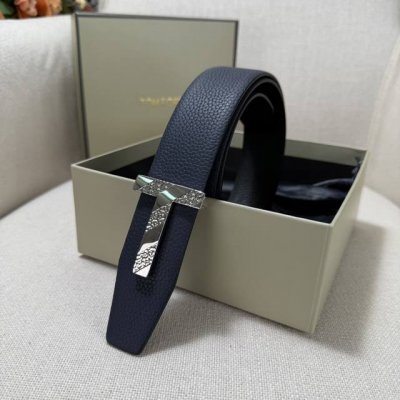 Tom Ford's latest internet celebrity hit, double-sided top-grain cowhide, is now