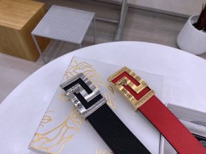 Fully packaged, Versace new model for the year. 3.8cm wide. Made of genuine pal