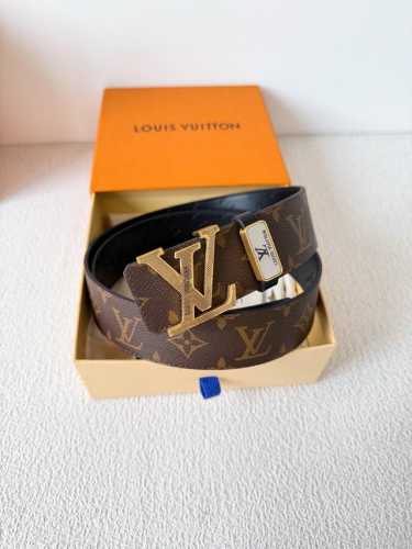 Product Name: Louis Vuitton Belt - Original Single Belt Model: Hook, Classic Pur