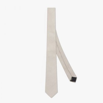 Fendi counter synchronized new tie! The real thing is really beautiful, Fendi me