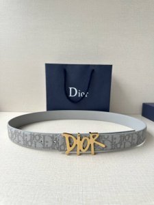 Width 3.5 Cm This 35 Mm Double-Sided Belt Combines Classic Elegance With Modern
