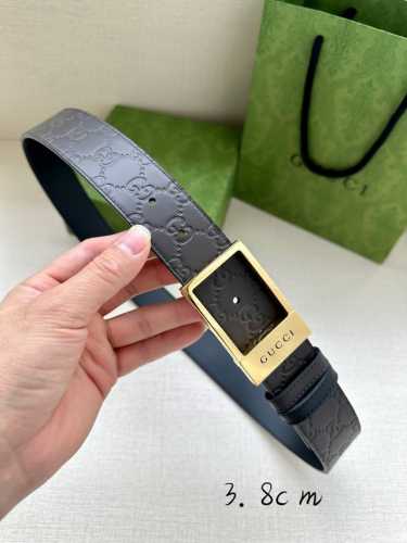 Width 3.8 Cm Gucci Double-Sided Belt, One Side In Gucci Signature Leather, The O